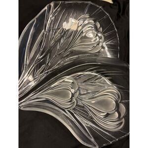 Mikasa 17" x 15" Crystal ClearCrocus Flower Serving Platter and Heart Shape Dish